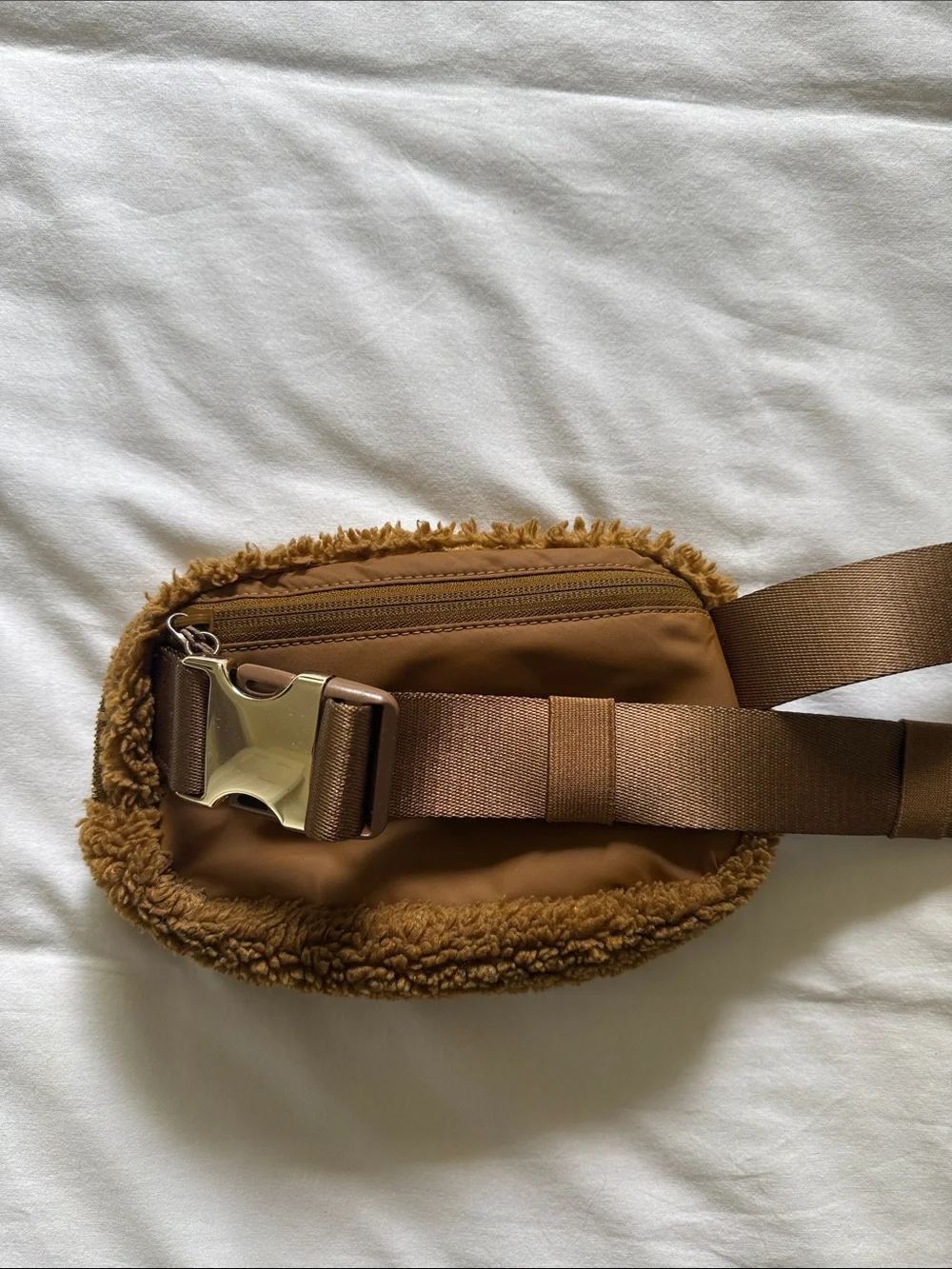 Lululemon Sherpa Belt Bag